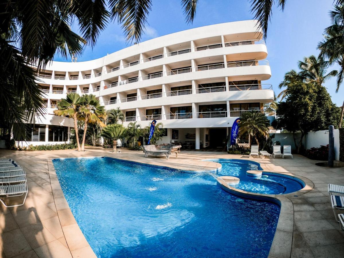 Hotel California Playa El Yaque Екстер'єр фото