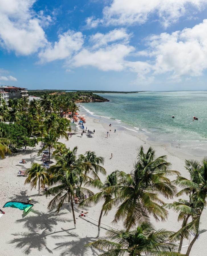Hotel California Playa El Yaque Екстер'єр фото