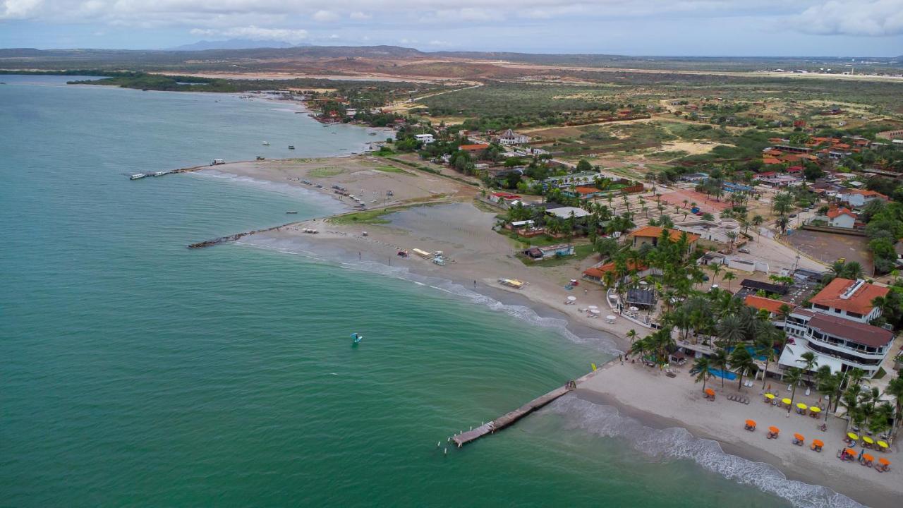 Hotel California Playa El Yaque Екстер'єр фото