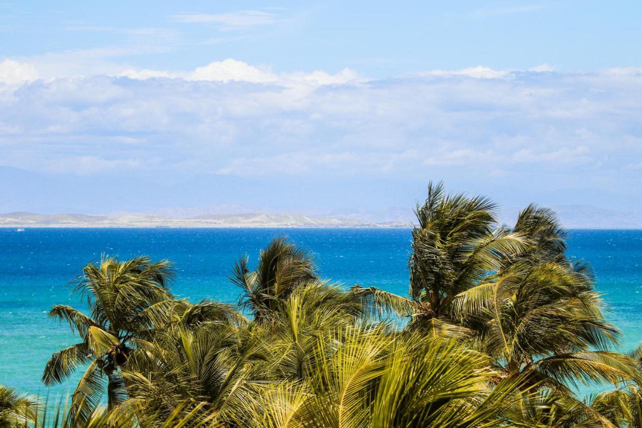 Hotel California Playa El Yaque Екстер'єр фото