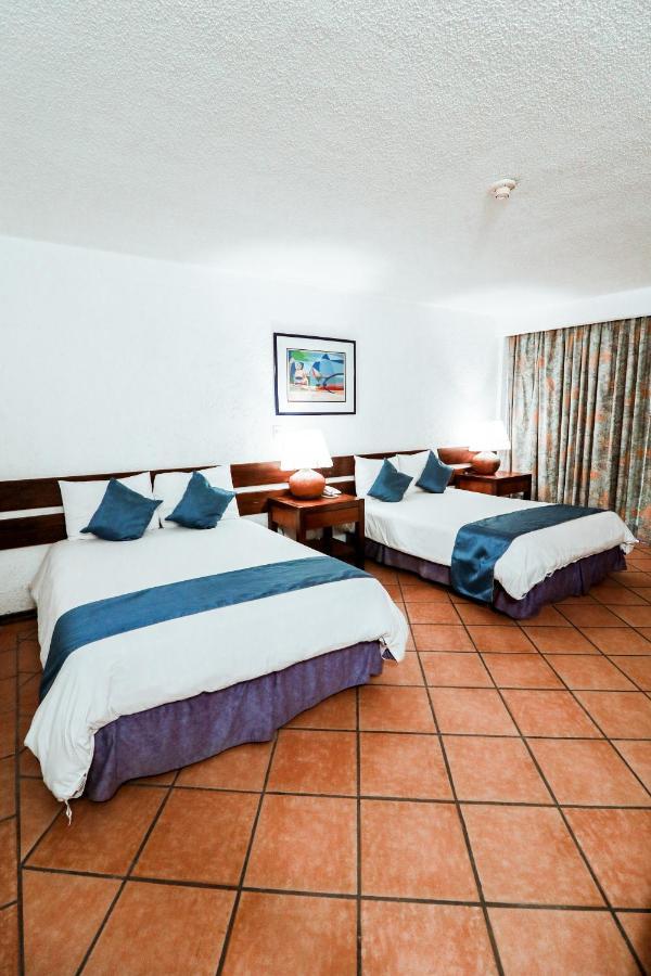 Hotel California Playa El Yaque Екстер'єр фото