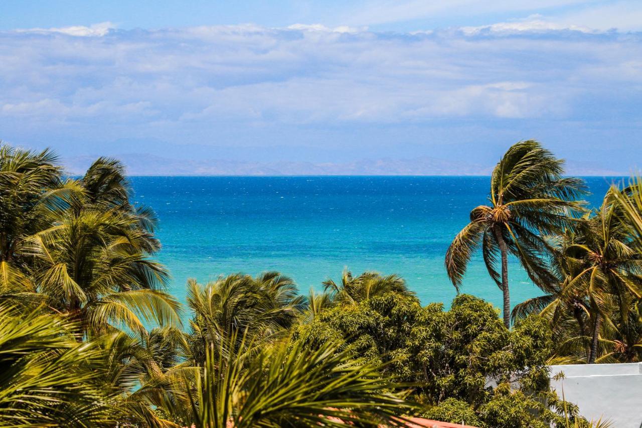 Hotel California Playa El Yaque Екстер'єр фото