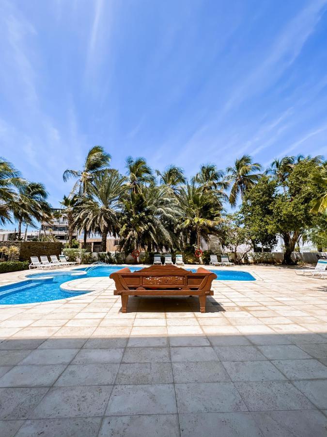 Hotel California Playa El Yaque Екстер'єр фото